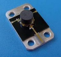 RF & MW Circulators & Isolators - Image 5
